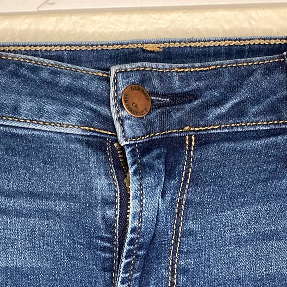 Old Navy Rockstar Jeans - Picture 4 of 6